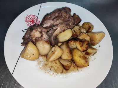 Codillo asado